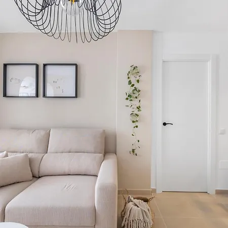 1bdr 150m From Sea With Workspace * Торрев'єха
