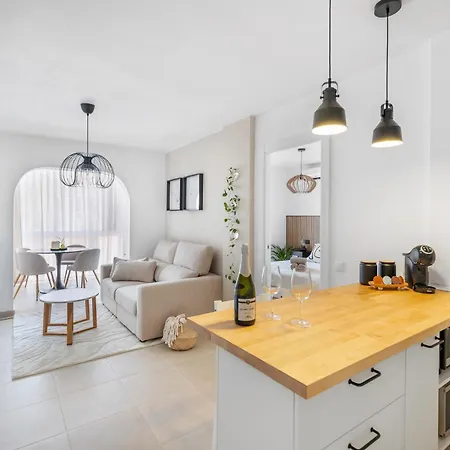 1bdr 150m From Sea With Workspace Daire Torrevieja