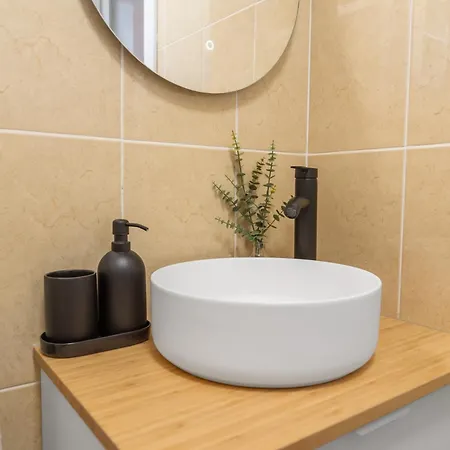 1bdr 150m From Sea With Workspace Daire Torrevieja