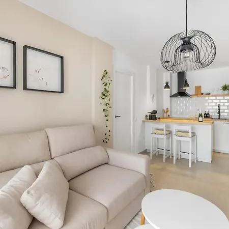 1bdr 150m From Sea With Workspace Appartement