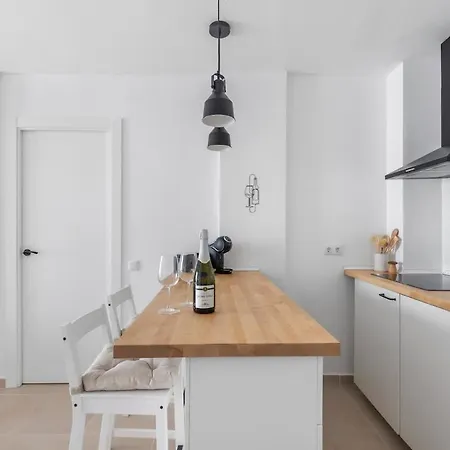 1bdr 150m From Sea With Workspace Appartement Torrevieja