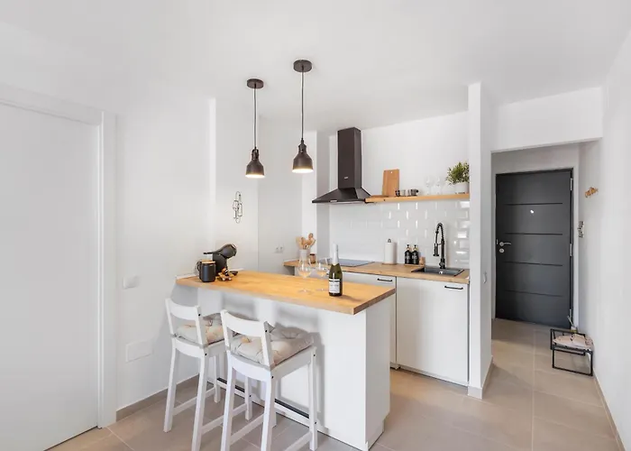 1bdr 150m From Sea With Workspace Apartment Torrevieja