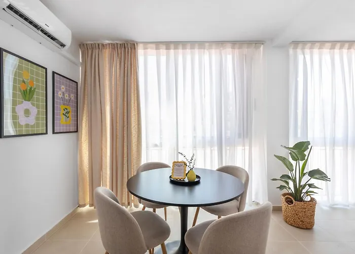 1bdr 150m From Sea With Workspace Apartment Torrevieja