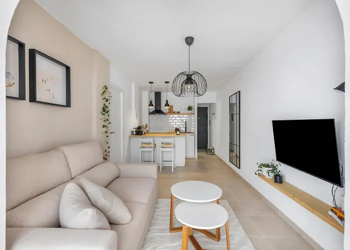 Apartment 1bdr 150m From Sea With Workspace *