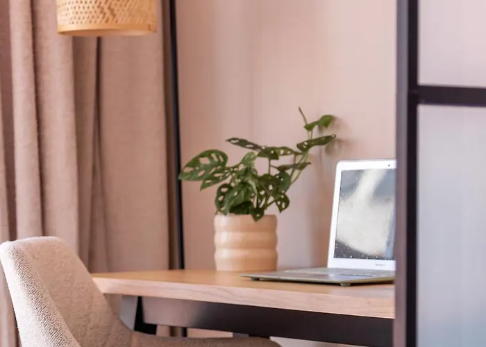 1bdr 150m From Sea With Workspace Apartment Torrevieja