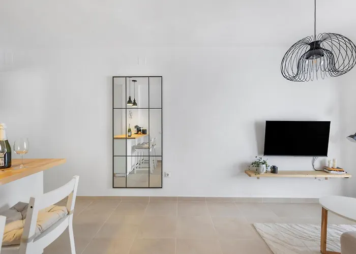 1bdr 150m From Sea With Workspace Apartment Torrevieja