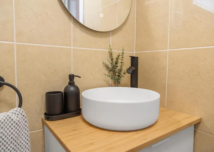 1bdr 150m From Sea With Workspace Apartment Torrevieja