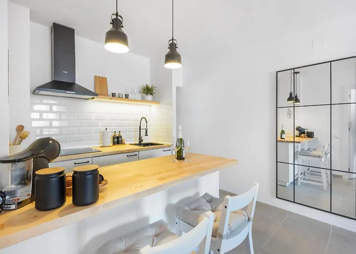 1bdr 150m From Sea With Workspace Apartment Torrevieja