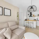 1bdr 150m From Sea With Workspace Torrevieja